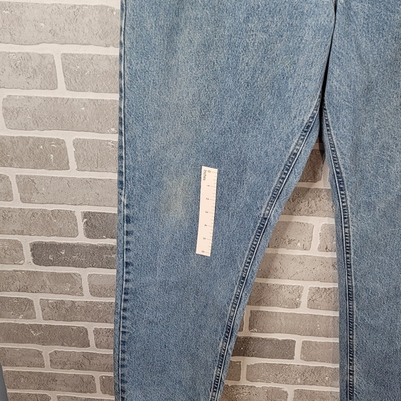 Carhartt Relaxed Fit Light Wash Denim Work Jean Men's Size 38 x 32 - Picture 6 of 14